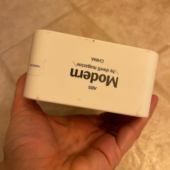 Dwell Magazine  MODERN Desk Clock Square 4" - Picture 4 of 5